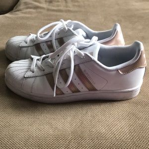 Adidas Rose Gold Superstar